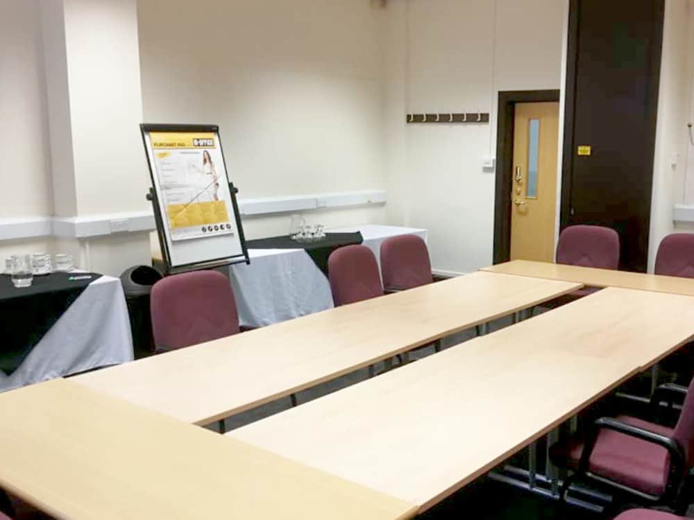 Mexborough Business Centre Meeting Room G12